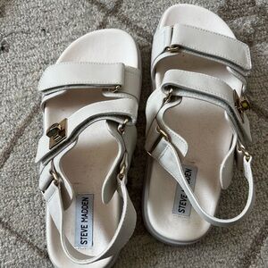Women’s Steve Madden sandals